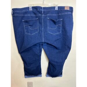 Signature Levi‎ Strauss Mid Rise Capri Jeans Womens Plus Size Denim Blue